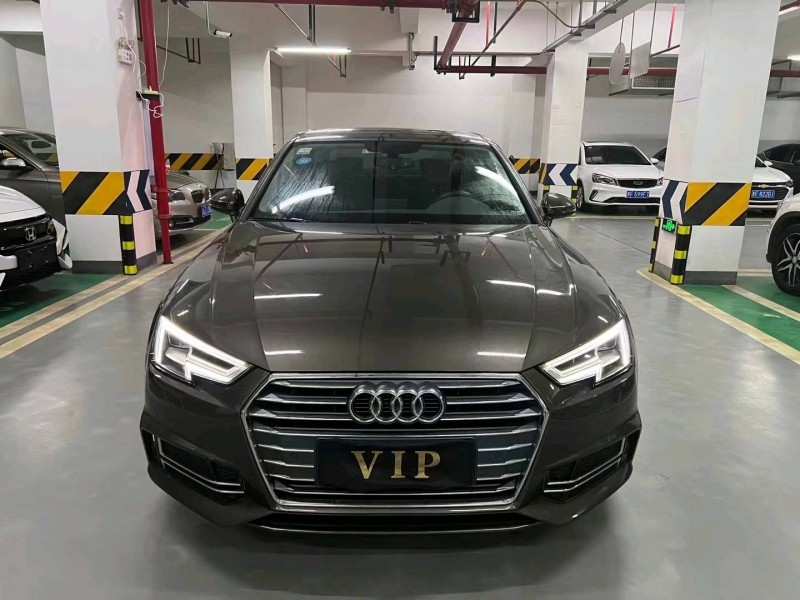 成都18年奥迪A4L1