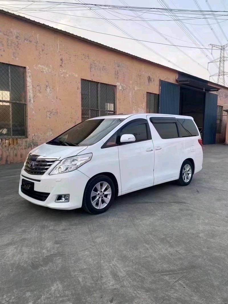 济宁14年丰田埃尔法3