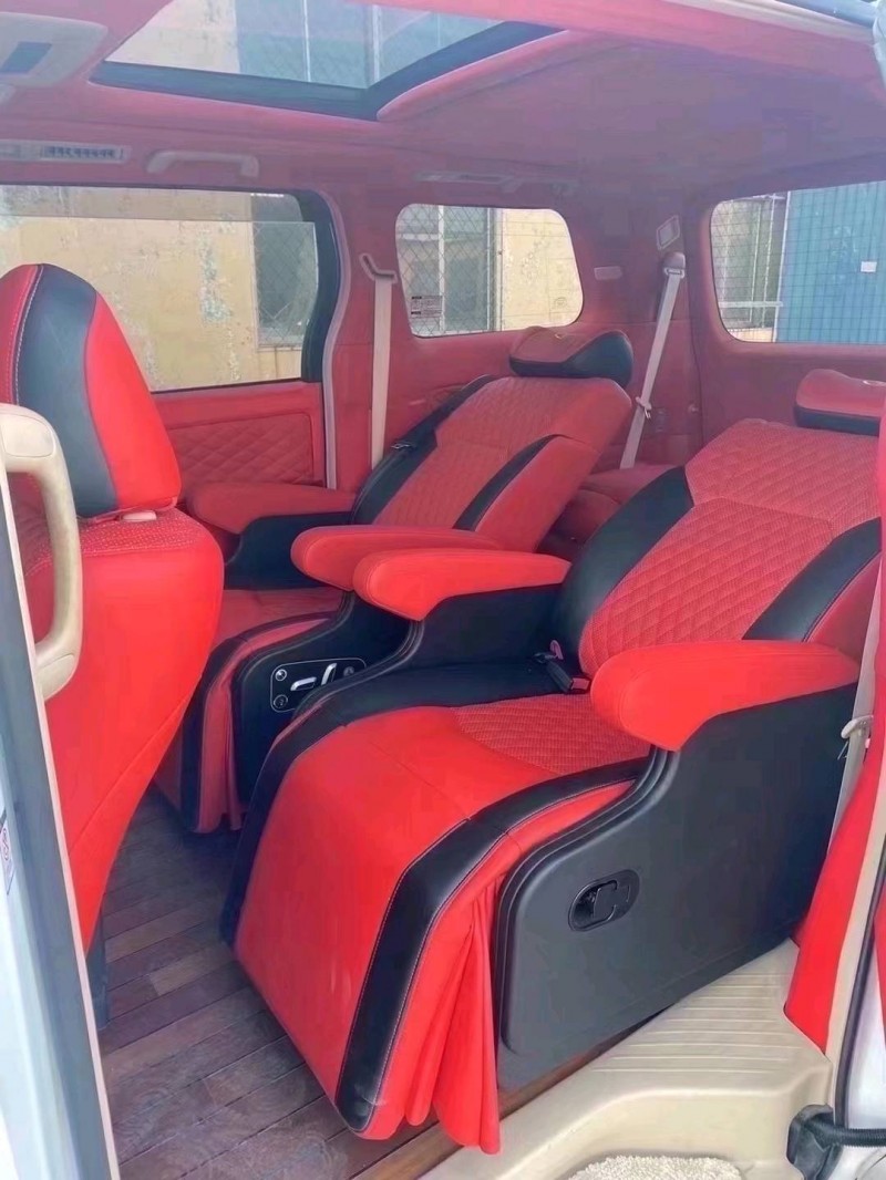 济宁14年丰田埃尔法7