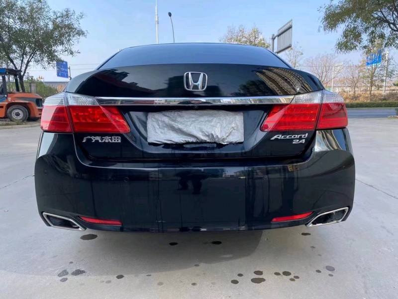 邯郸14年本田雅阁8