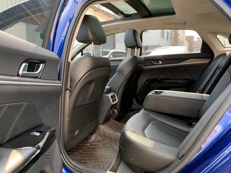 邯郸21年起亚K55