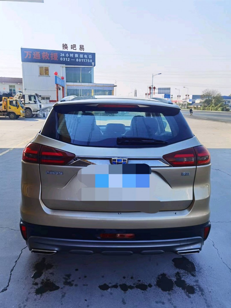 保定19年吉利博越4