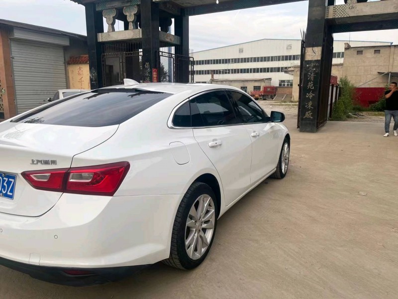 保定17年雪佛兰迈锐宝5