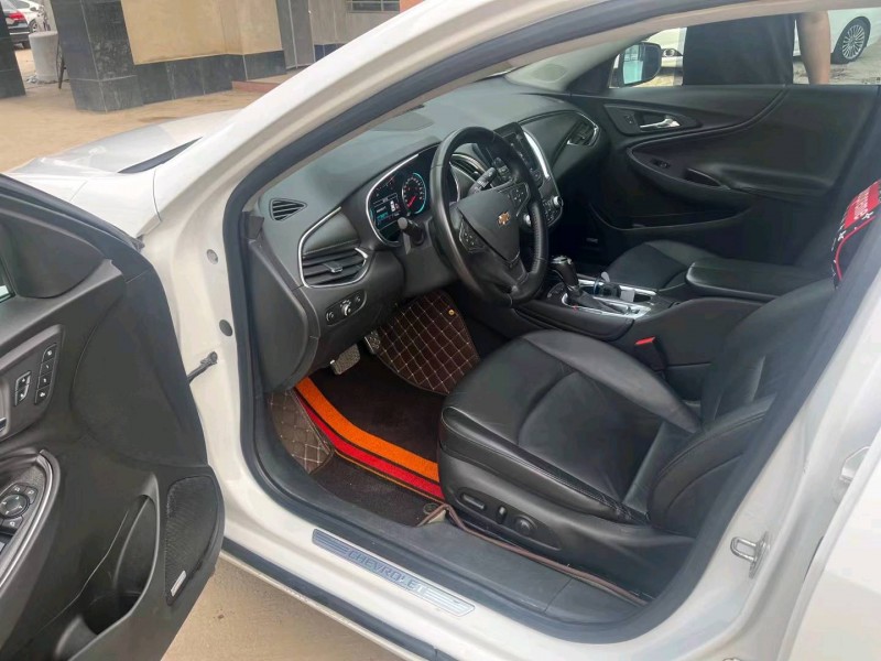 保定17年雪佛兰迈锐宝9