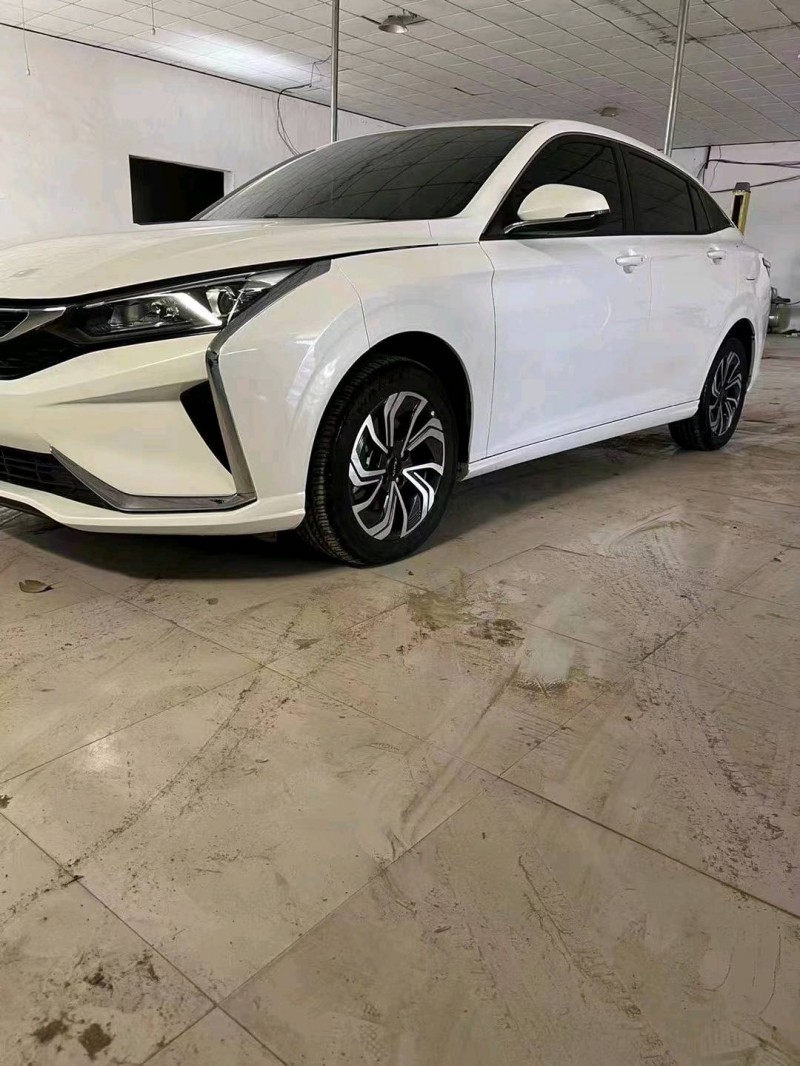 保定21年东风奕炫2