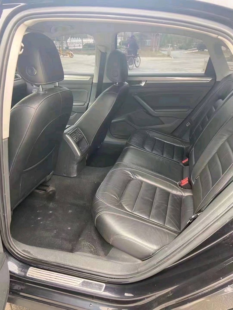 保定18年大众帕萨特1