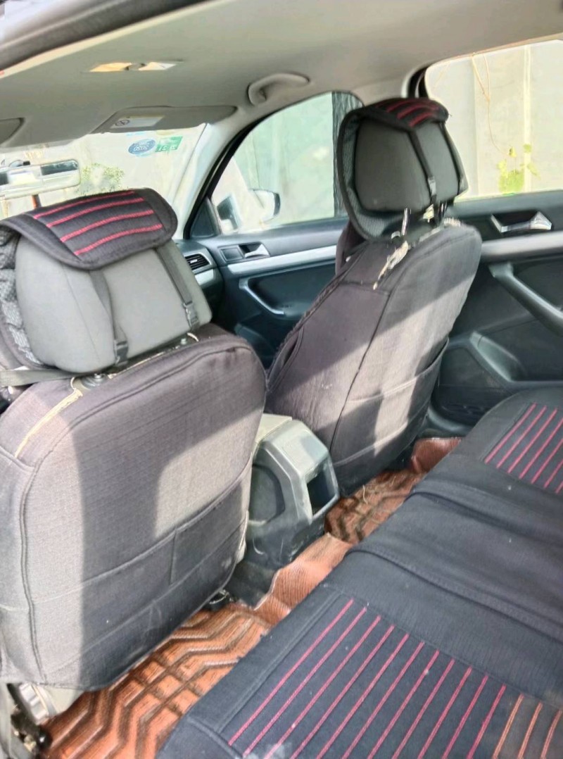 保定17年大众朗逸6