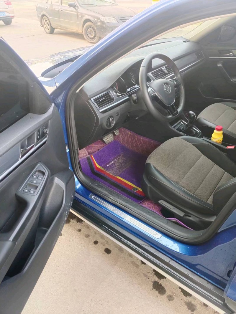 保定18年大众蔚领9