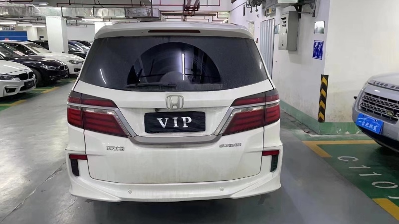 烟台18年本田艾力绅5