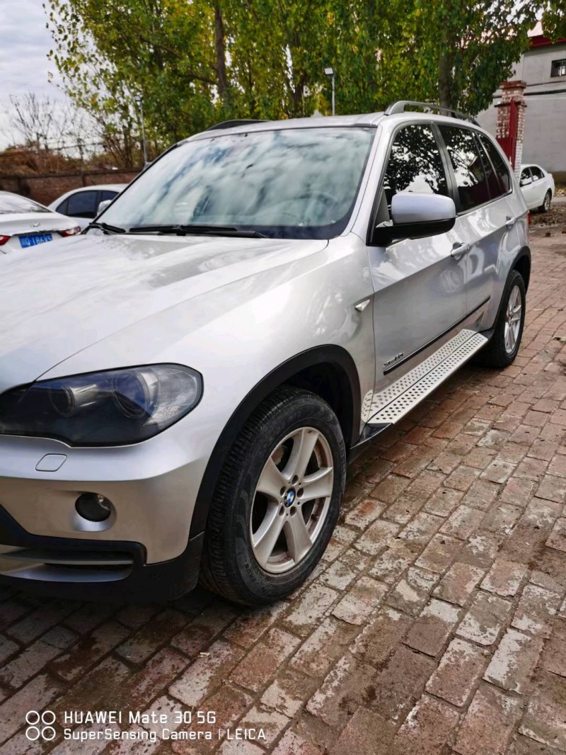 保定09年宝马X52