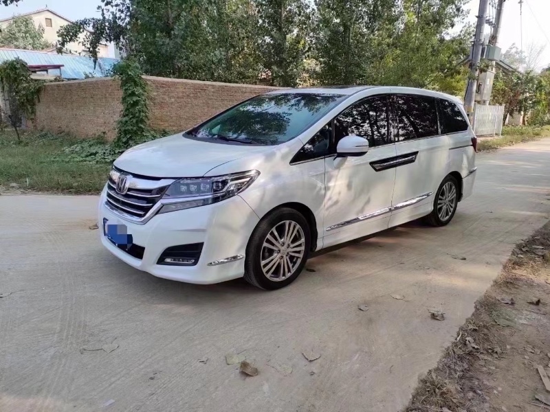 北京17年本田艾力绅3