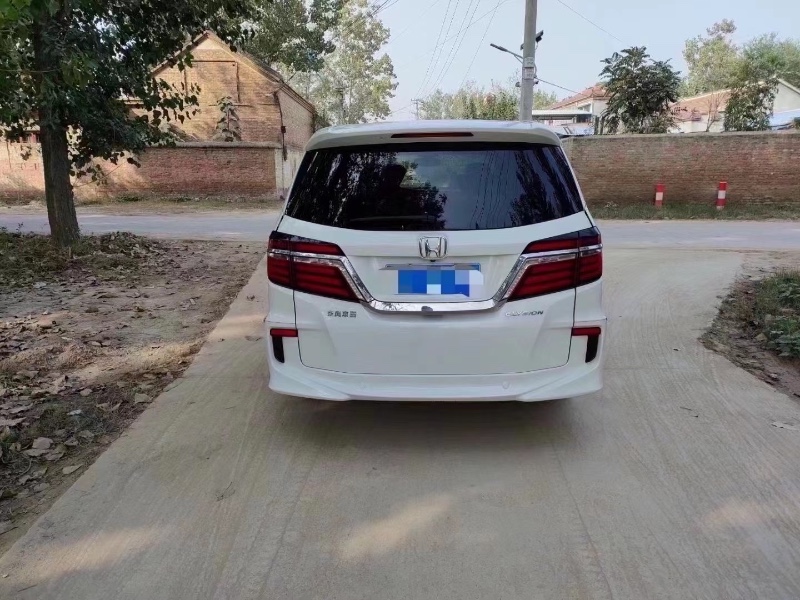 北京17年本田艾力绅5