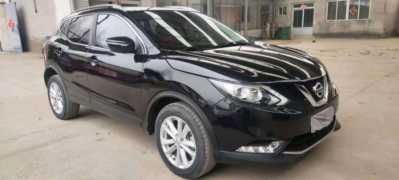 保定17年日产逍客2