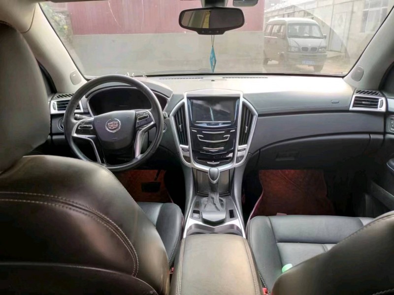 保定14年凯迪拉克SRX3