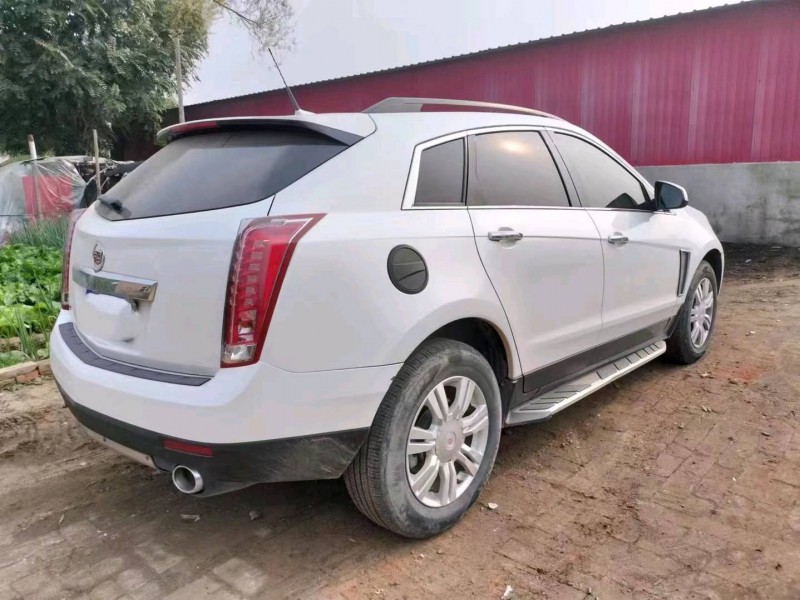 保定14年凯迪拉克SRX6