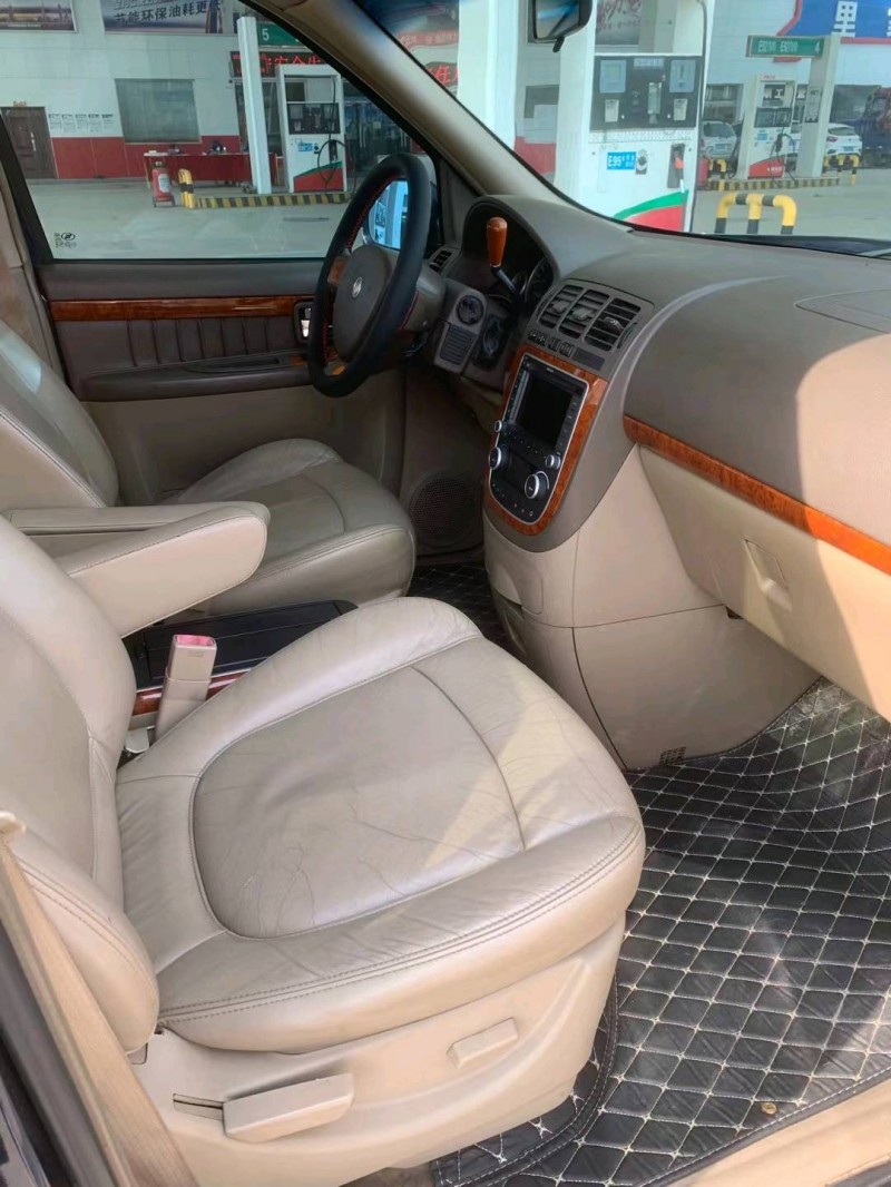 保定10年别克GL87