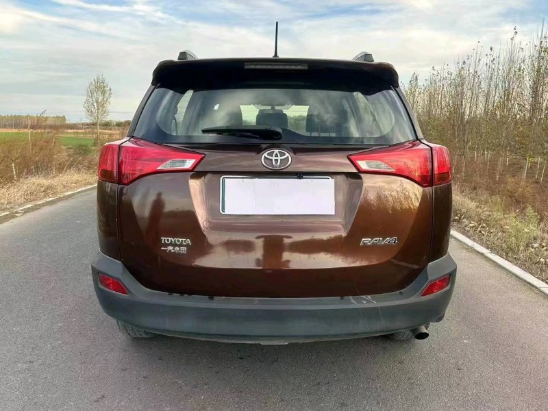 邢台14年丰田RAV4荣放3