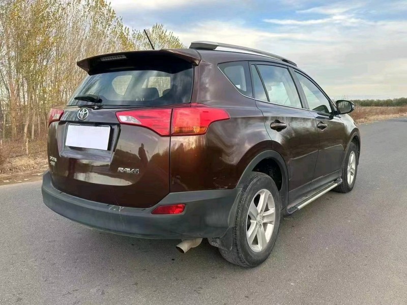 邢台14年丰田RAV4荣放6