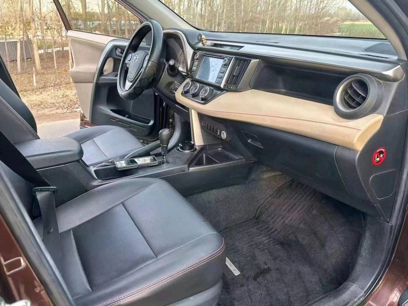 邢台14年丰田RAV4荣放7