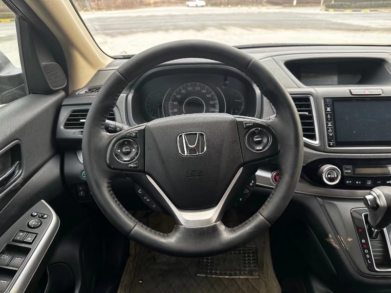 沈阳15年本田CRV9