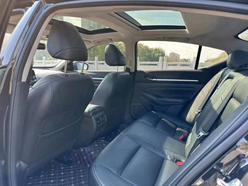 保定21年日产天籁4