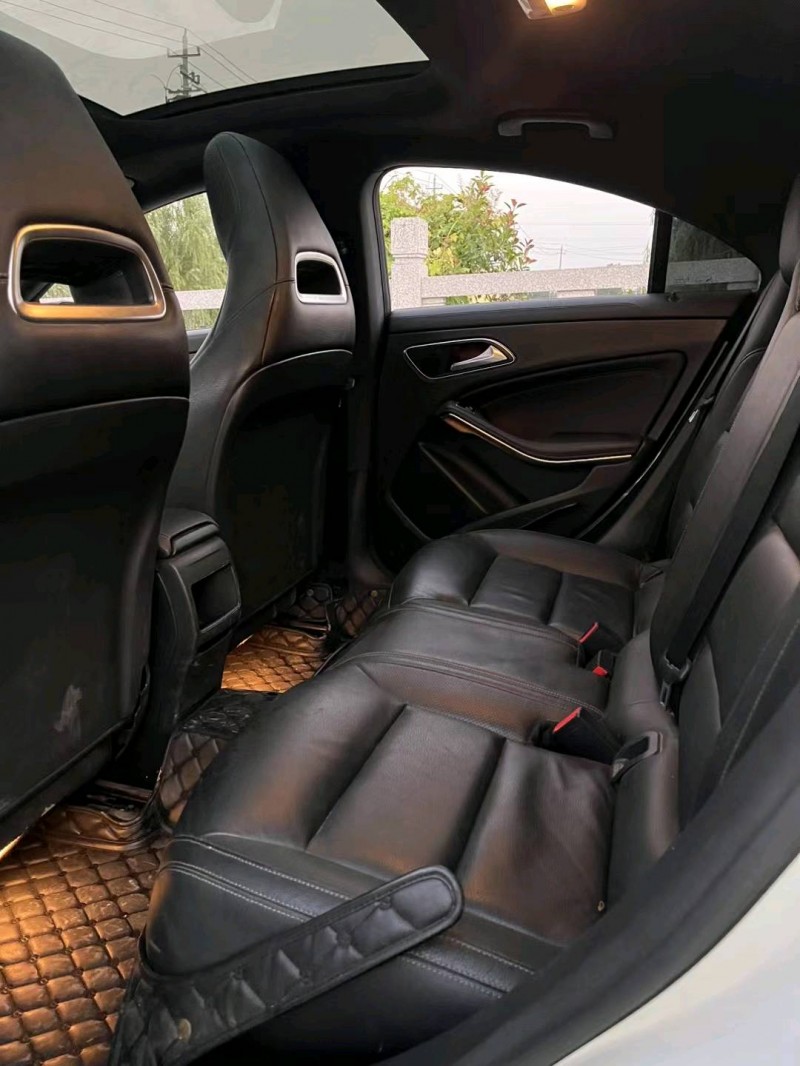 盐城16年奔驰CLA4