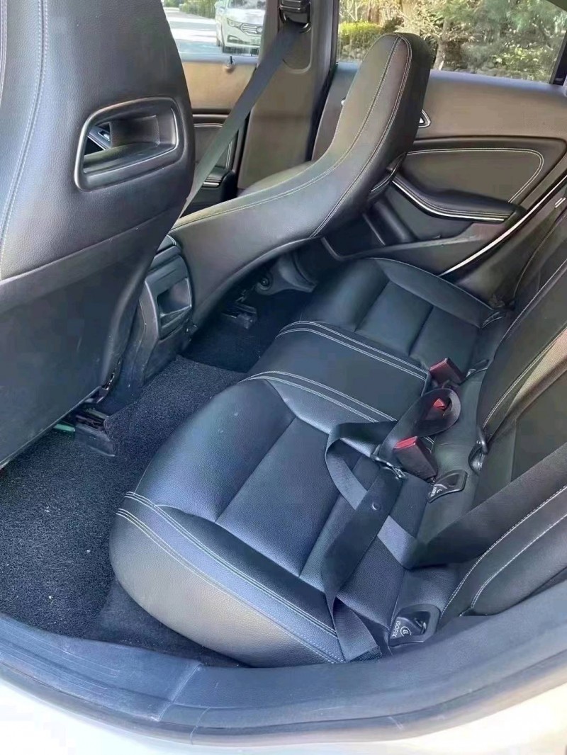 青岛18年奔驰CLA5