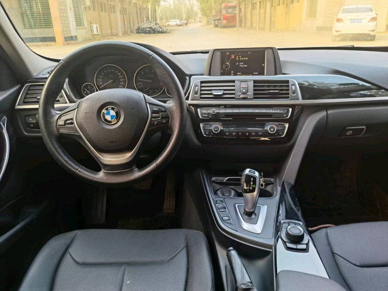 保定17年宝马3系9