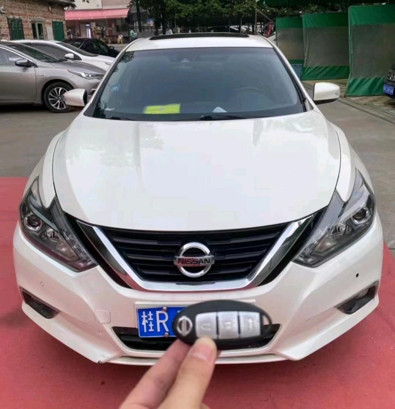 广州18年日产天籁1