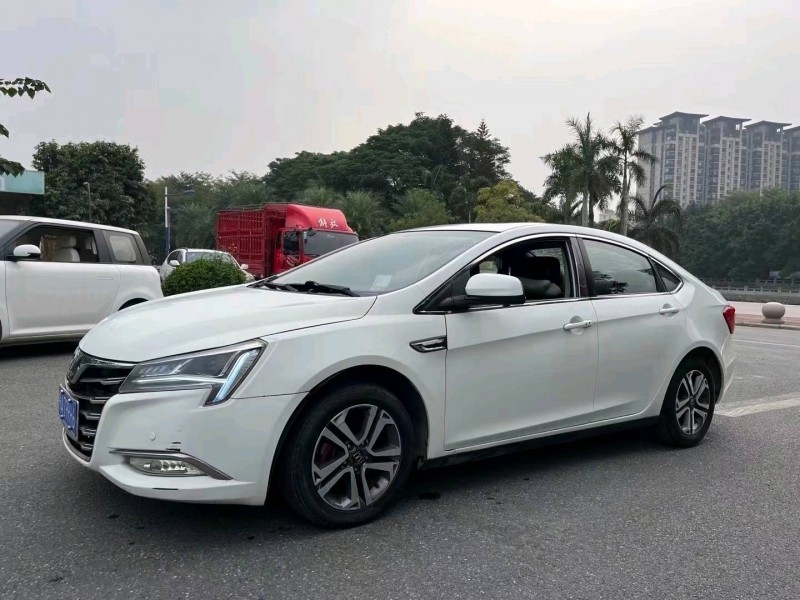 广州15年纳智捷裕隆汽车U52