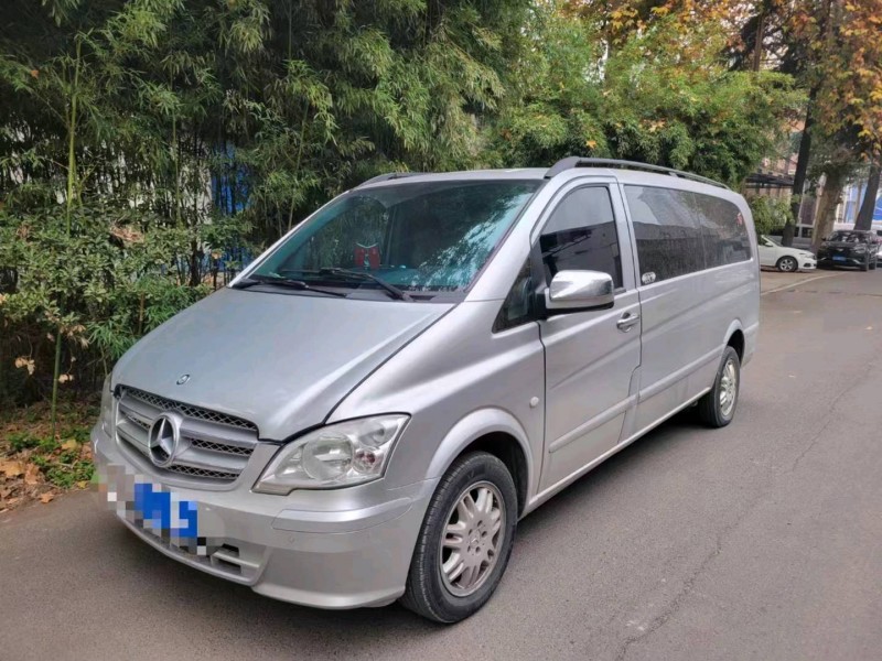 邢台13年奔驰威霆2