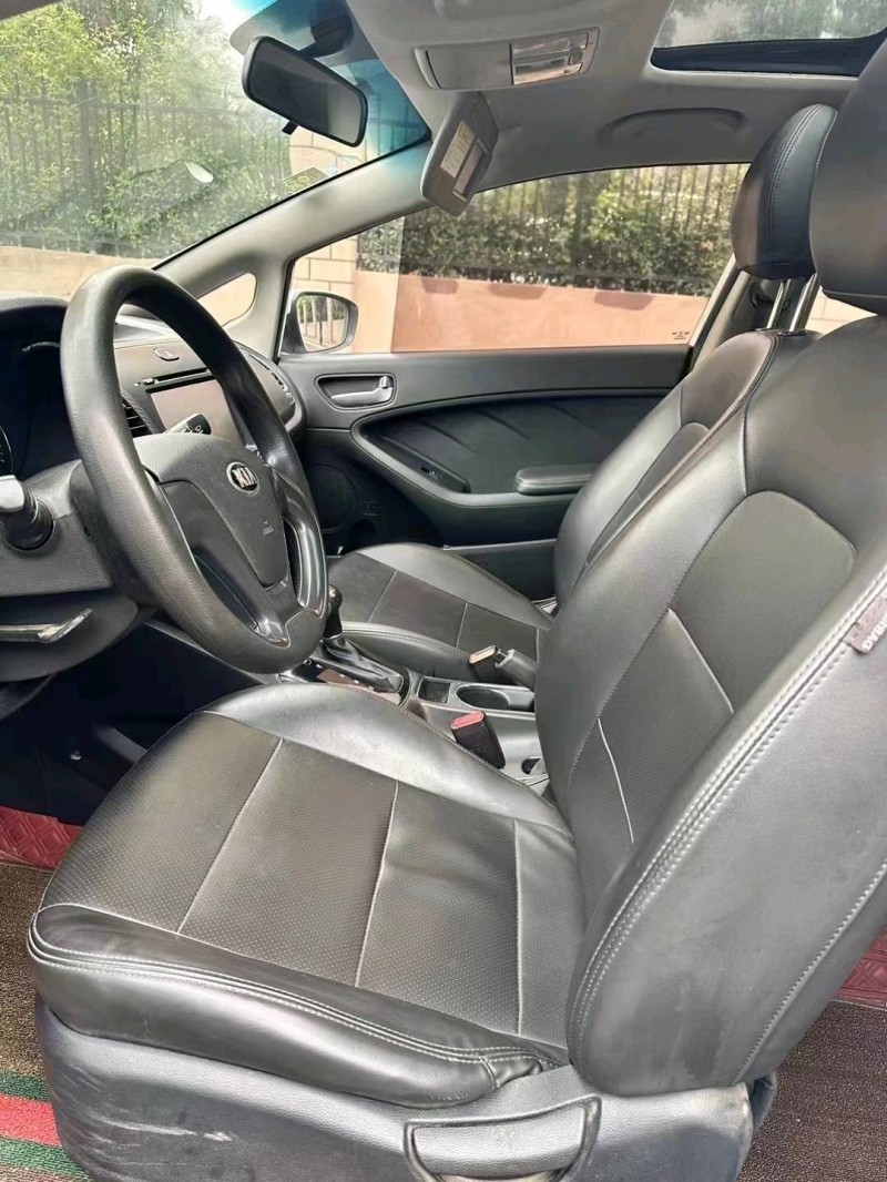 邯郸18年起亚K32