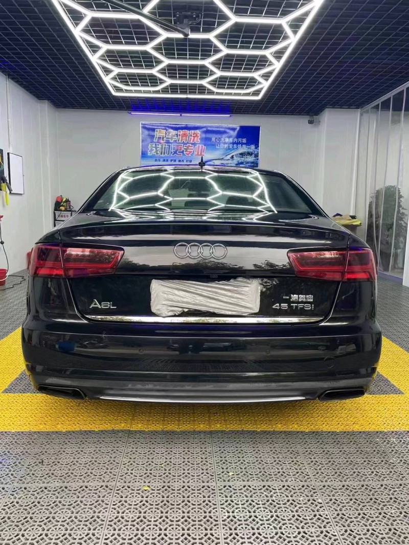 邯郸16年奥迪A6L2