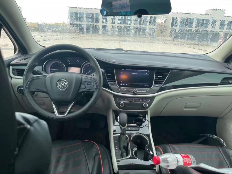 嘉兴21年别克威朗8