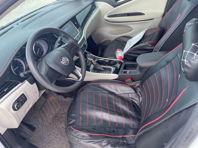 嘉兴21年别克威朗9