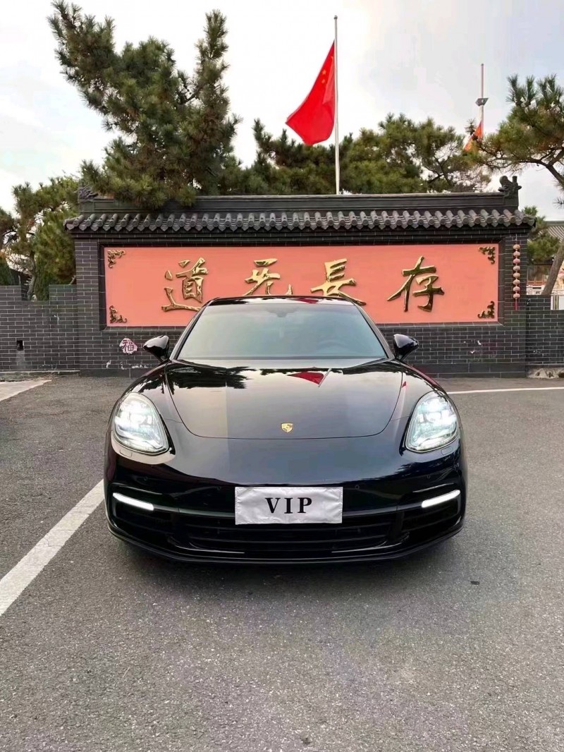 东营19年保时捷帕拉梅拉9
