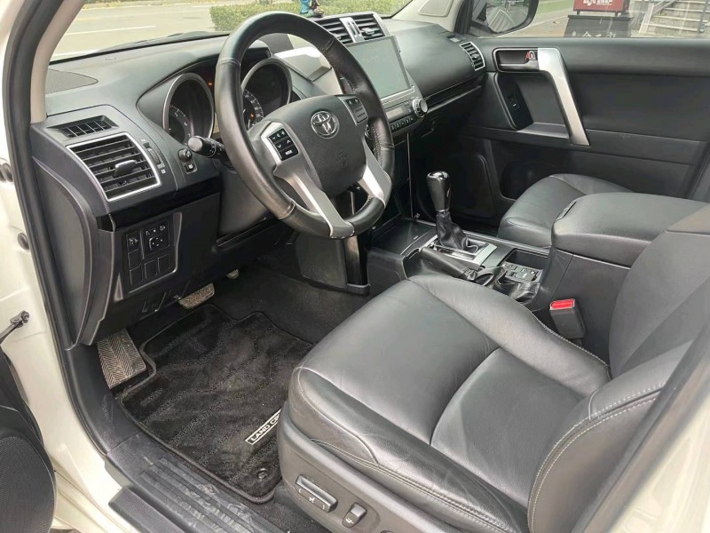 邯郸16年丰田普拉多3