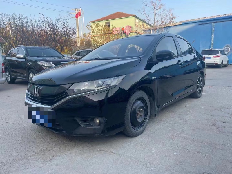 青岛16年本田哥瑞4