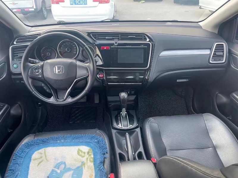 青岛16年本田哥瑞6