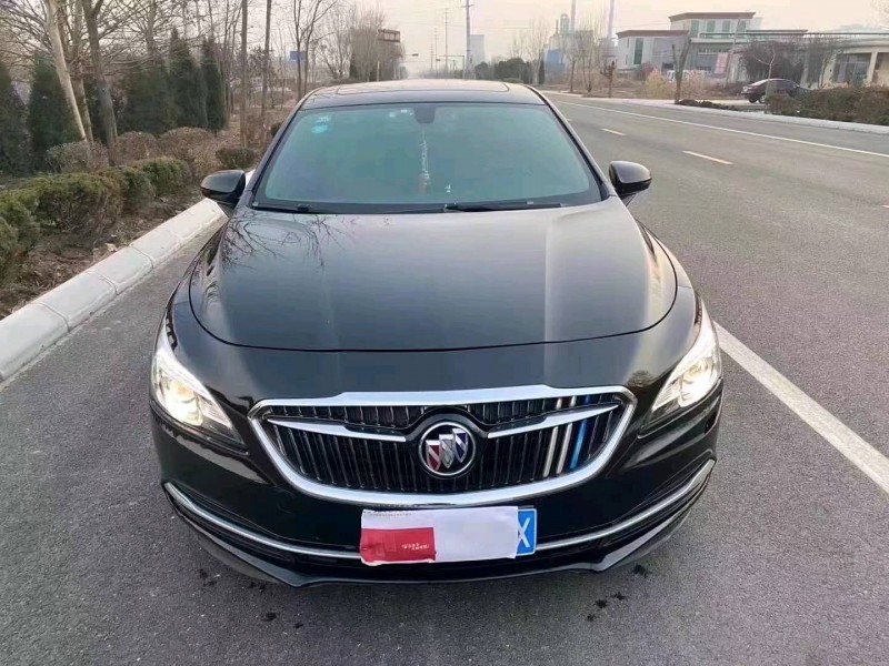 枣庄17年别克君越1