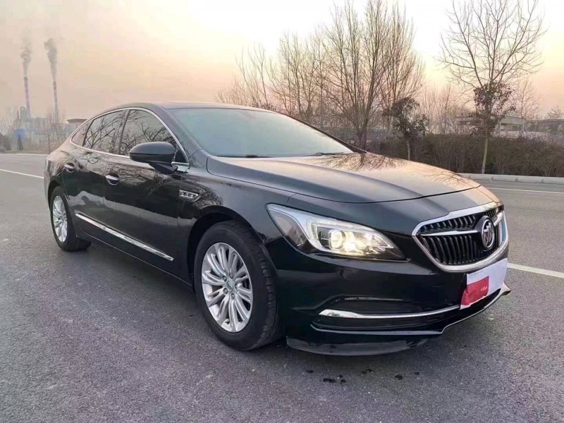 枣庄17年别克君越2