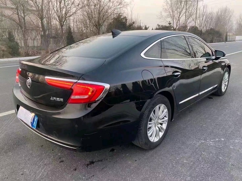 枣庄17年别克君越5