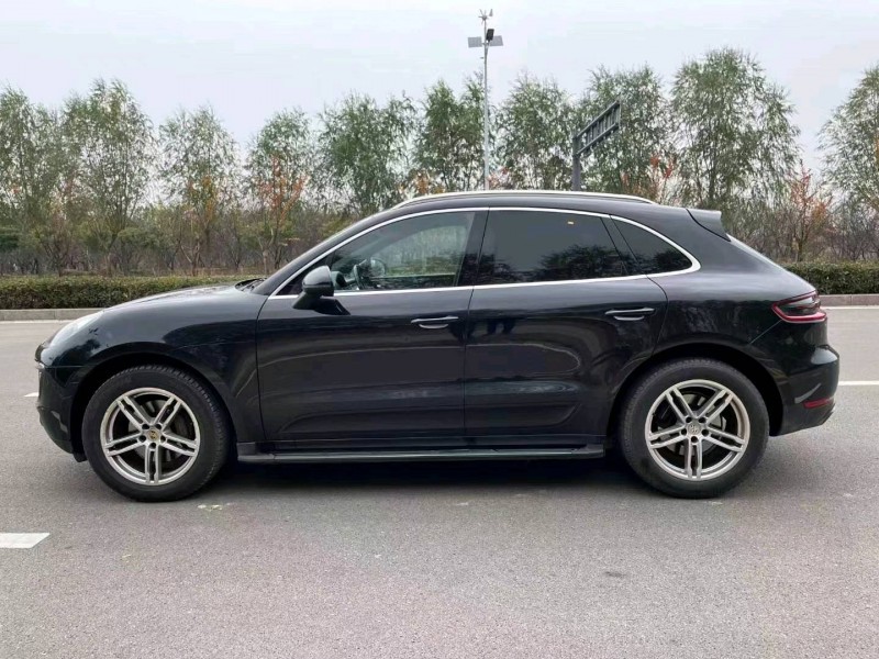 济南14年保时捷Macan7