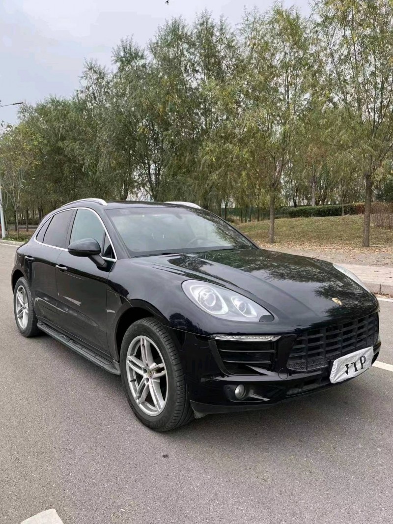 济南14年保时捷Macan5