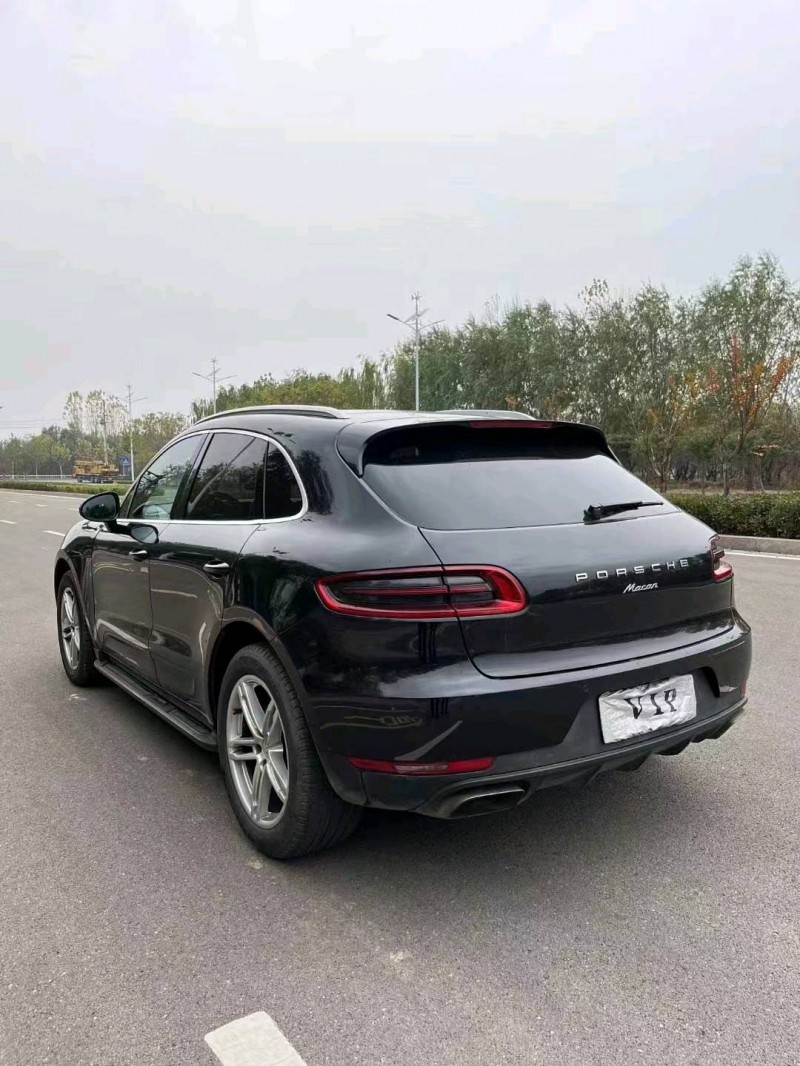 济南14年保时捷Macan4