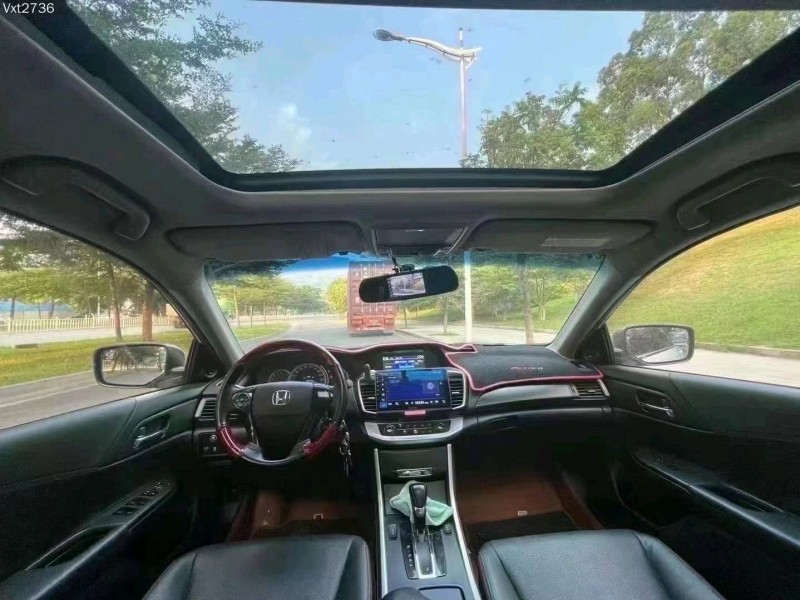 广州15年本田雅阁4