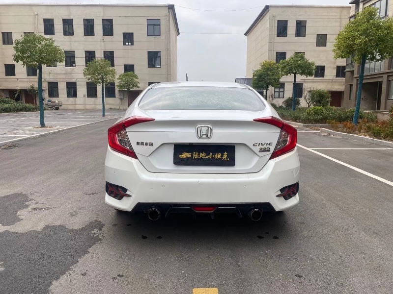 徐州16年本田思域9