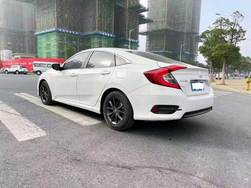 武汉20年本田思域6