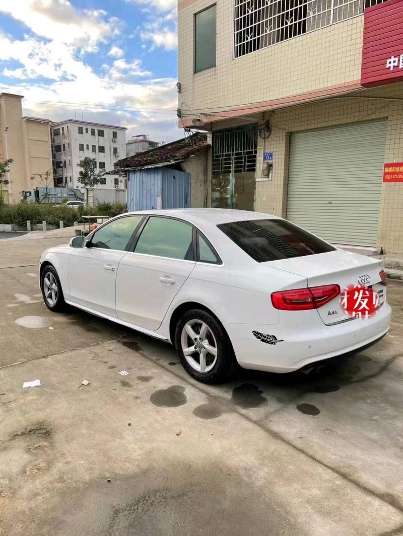 广州14年奥迪A4L8