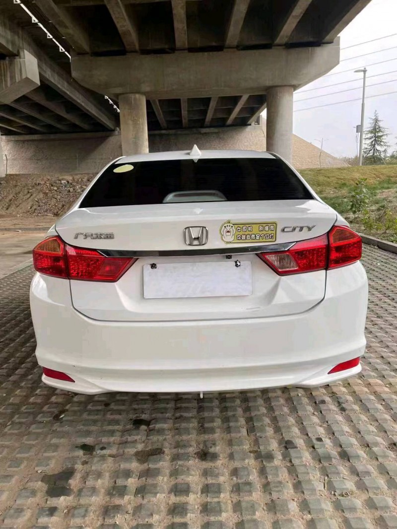 枣庄17年本田锋范2